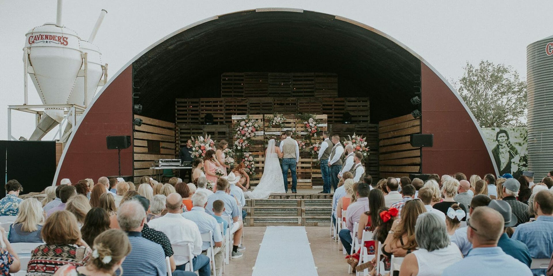 STARLIGHT RANCH WEDDING